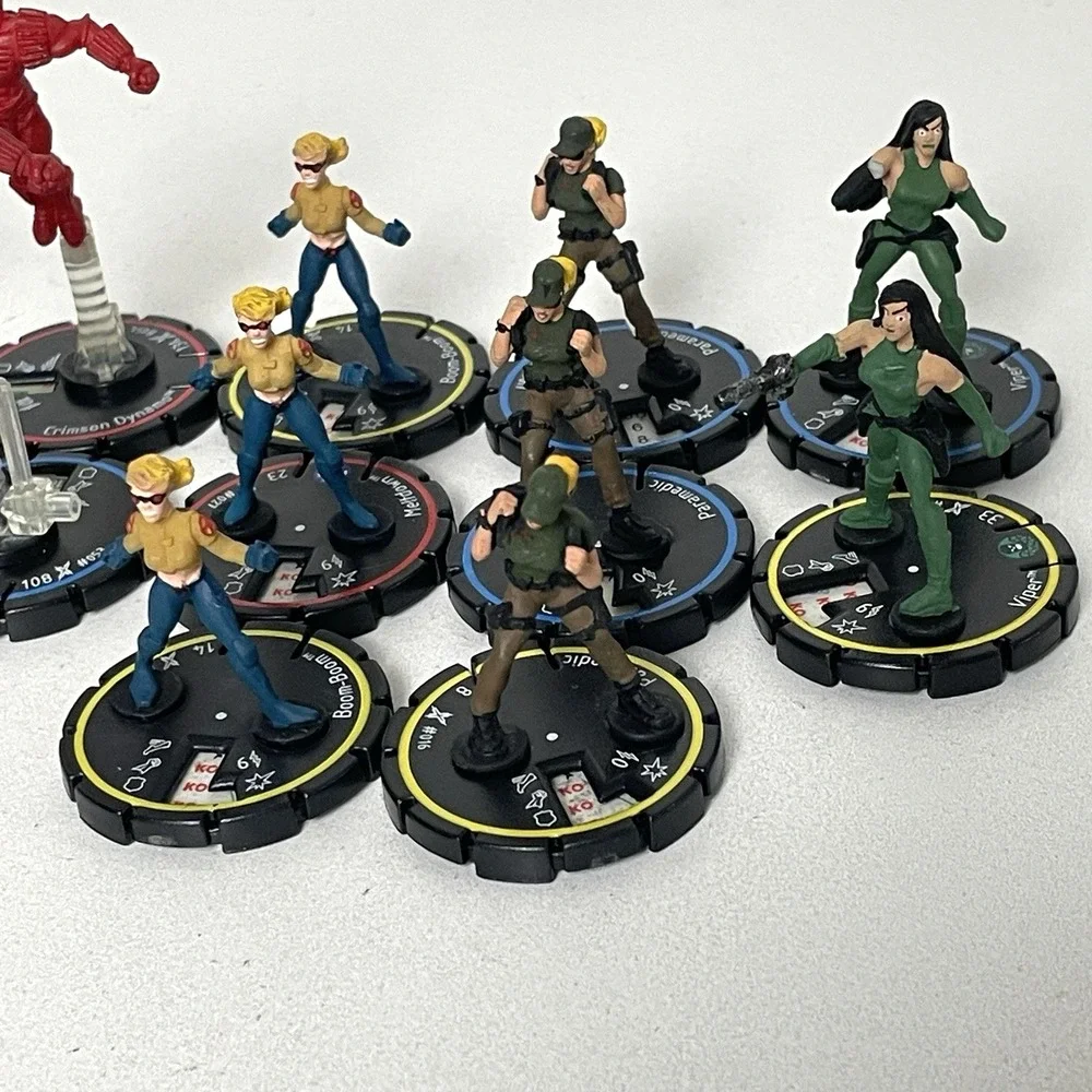 Heroclix Xplosion LOT of 25 Figures Miniatures Wizkids Marvel Universe